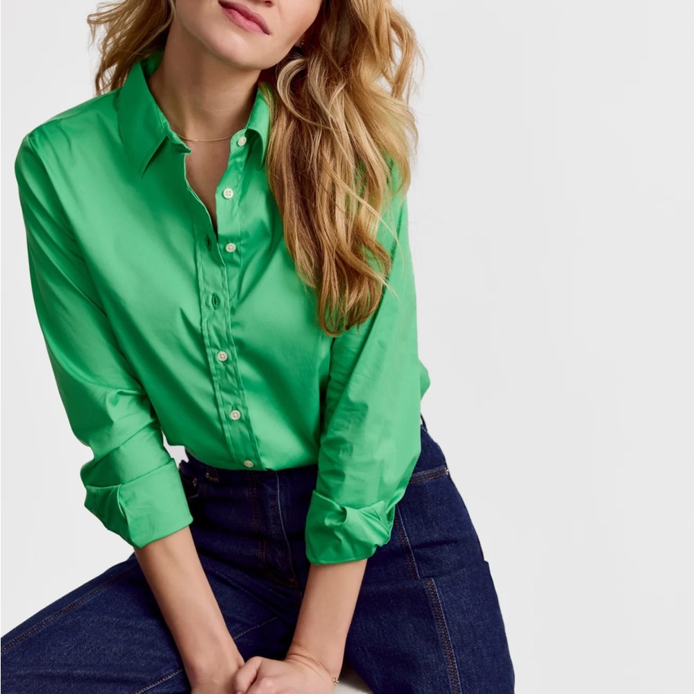 RW&Co Kelly Green Button Down, S